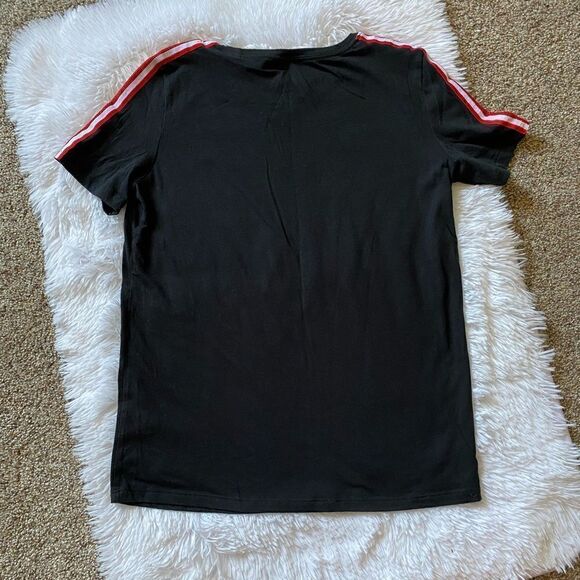 PINK Victoria’s Secret Black Gold Sequin T-shirt No size Tag Fits like Medium - Picture 4 of 4